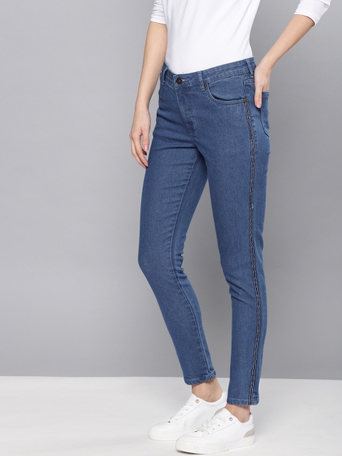 

Chemistry Women Blue Regular Fit Mid-Rise Clean Look Stretchable Jeans
