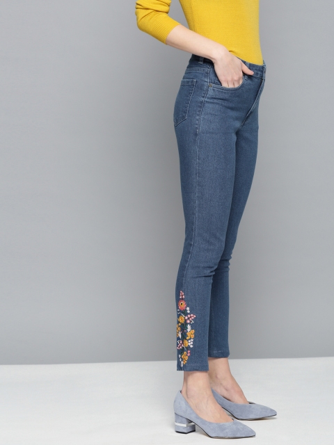 

Chemistry Women Blue Regular Fit Mid-Rise Clean Look Stretchable Jeans