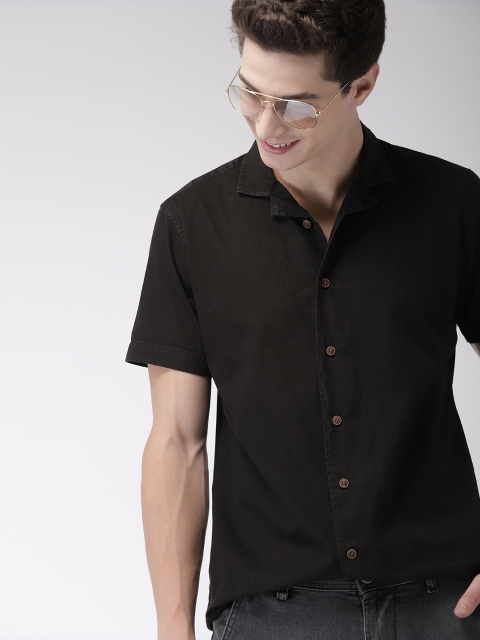 

Mast & Harbour Men Black Regular Fit Solid Casual Shirt