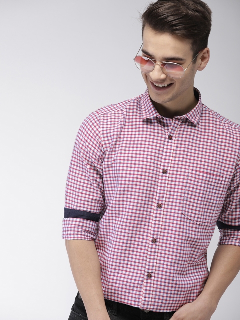 

Mast & Harbour Men Red & White Slim Fit Checked Casual Shirt