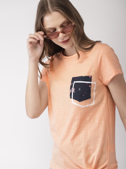 

Mast & Harbour Women Peach-Coloured Solid Round Neck T-shirt