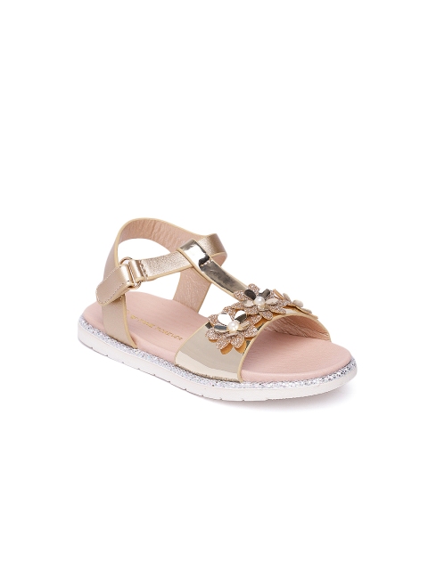 

Fame Forever by Lifestyle Girls Gold-Toned Solid Flats