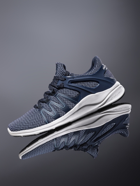 

HRX by Hrithik Roshan Men Navy Blue Metaflash Running Shoes