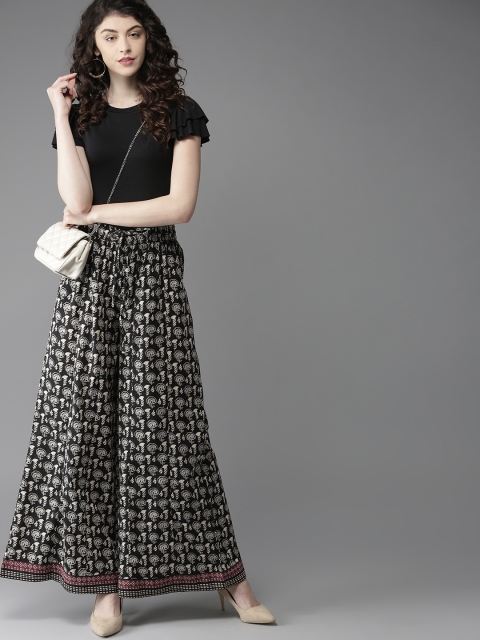

Moda Rapido Women Black & Off White Printed Wide Leg Palazzos