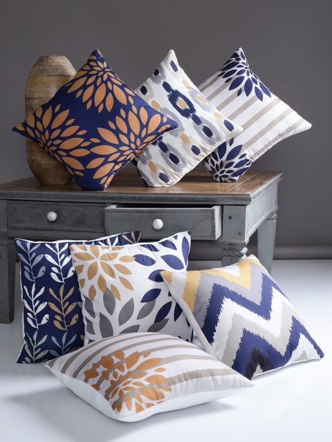 

Alina decor White Set of 7 Geometric Square Cushion Covers