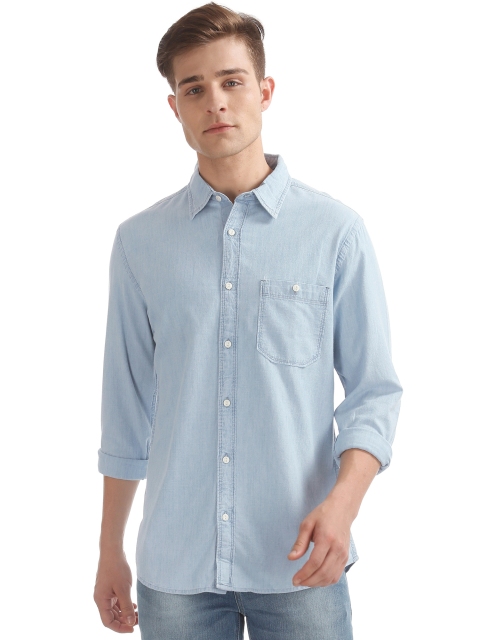 

Aeropostale Men Blue Slim Fit Faded Chambray Casual Shirt