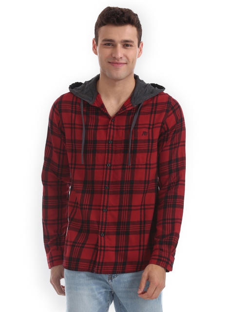 

Aeropostale Men Red Slim Fit Solid Hooded Casual Shirt