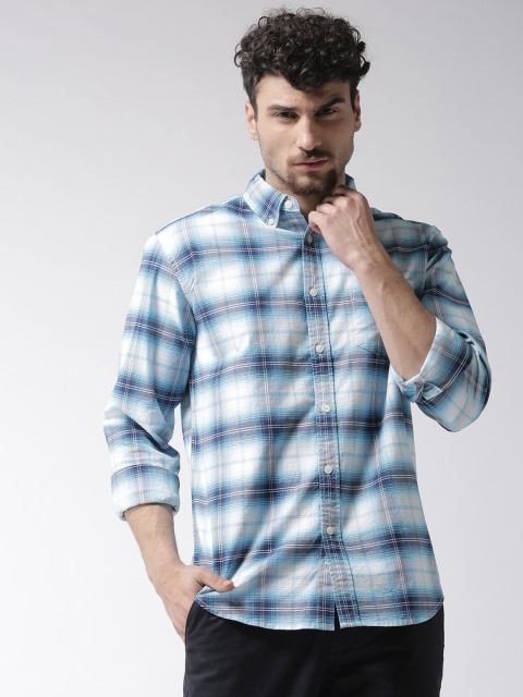 

Aeropostale Men Blue & White Regular Fit Checked Casual Shirt