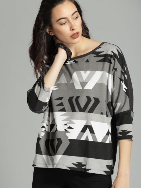 

Roadster Women Grey & Black Printed Round Neck T-shirt