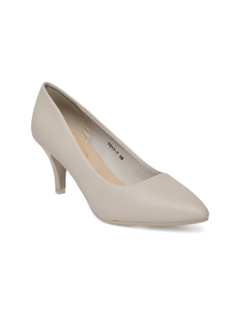 

Tresmode Women Grey Solid Pumps