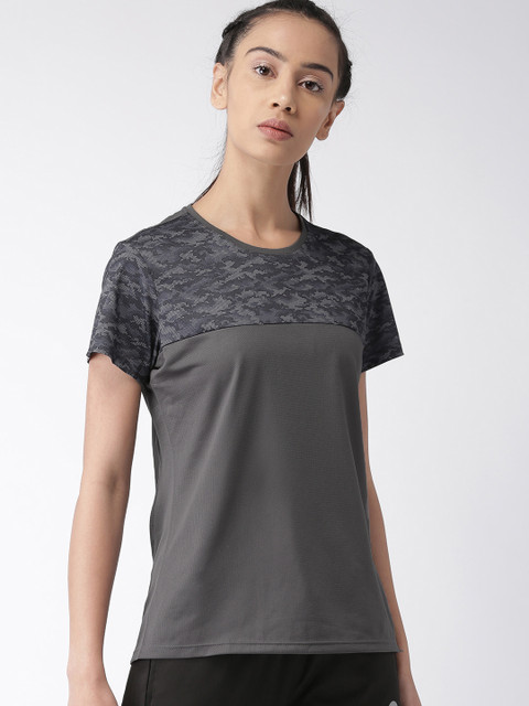 

2GO Women Grey Solid Round Neck T-shirt