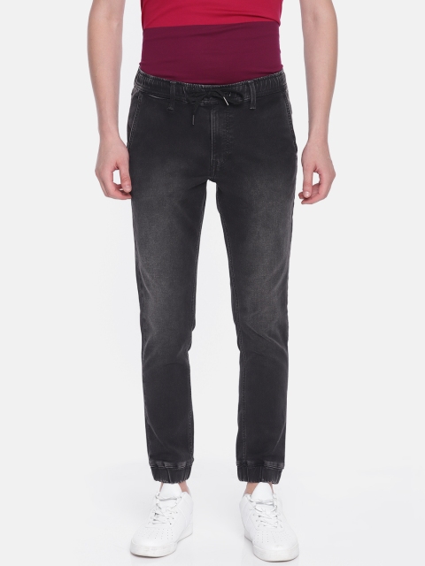 

Pepe Jeans Men Black Mathhew Jogger Fit Mid-Rise Clean Look Stretchable Jeans