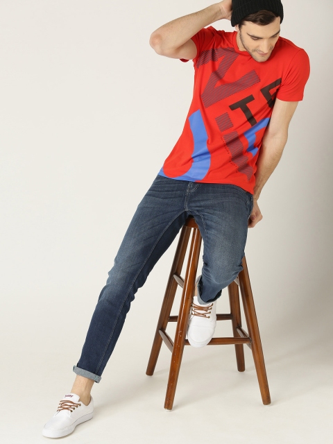 

United Colors of Benetton Men Red Printed Round Neck T-shirt