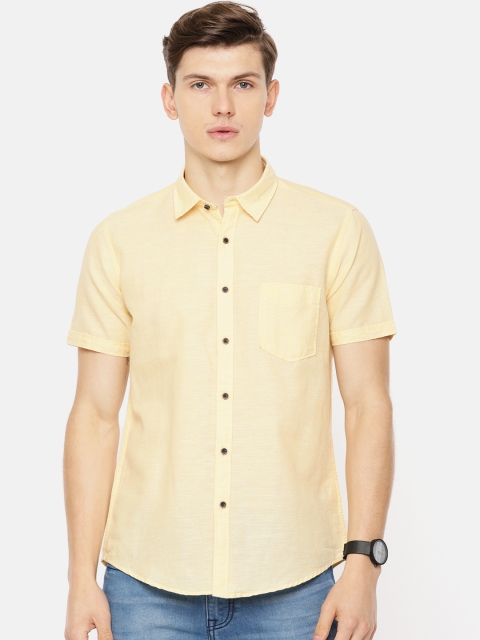 

Pepe Jeans Men Yellow Regular Fit Solid Casual Shirt