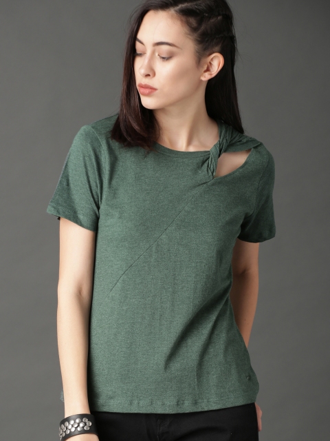 

Roadster Women Green Solid Top With Neck Twist