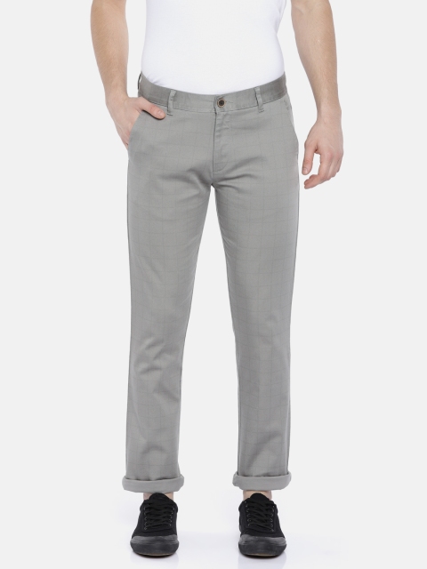 

British Club Men Grey Slim Fit Checked Chinos