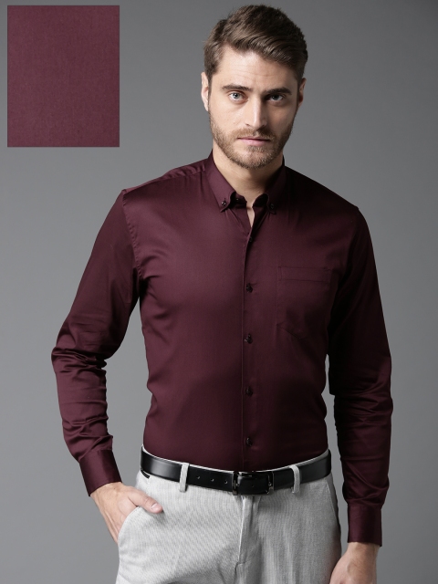 

DENNISON Men Burgundy Classic Slim Fit Solid Formal Shirt