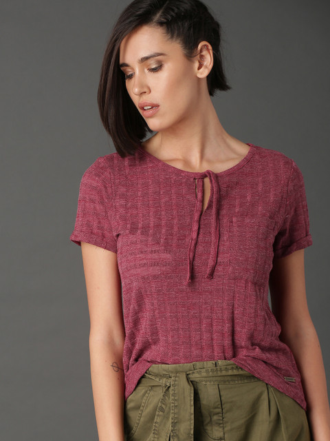 

Roadster Women Maroon Textured Top With Neck Tie Up