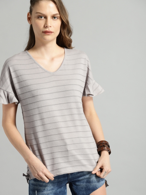 

Roadster Women Grey Self-Striped Top