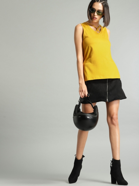 

Roadster Women Mustard Yellow Solid Top