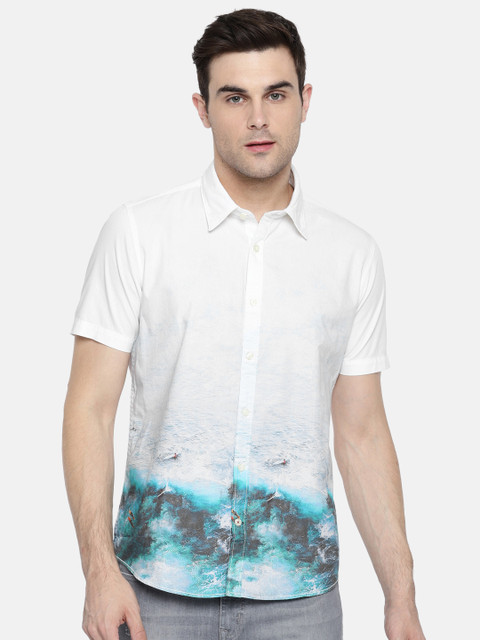 

Lee Cooper Men White Regular Fit Printed Casual Shirt