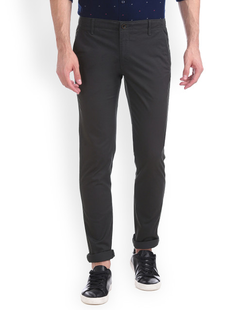 

Arrow Sport Men Charcoal Regular Fit Solid Regular Trousers