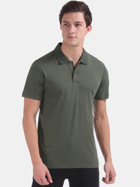 

Arrow Men Green Solid Polo Collar T-shirt