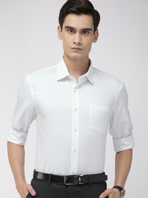 

Arrow Men White & Blue Slim Fit Striped Formal Shirt