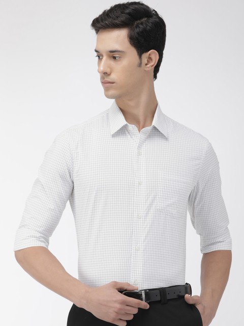 

Arrow Men White & Black Slim Fit Checked Formal Shirt