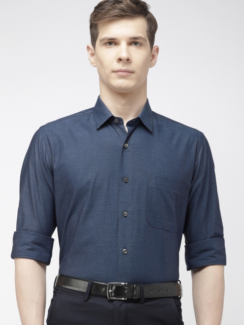 

Arrow Men Blue Regular Fit Self Design Formal Shirt