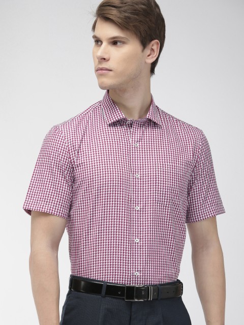

Arrow New York Men Maroon & White Slim Fit Checked Casual Shirt