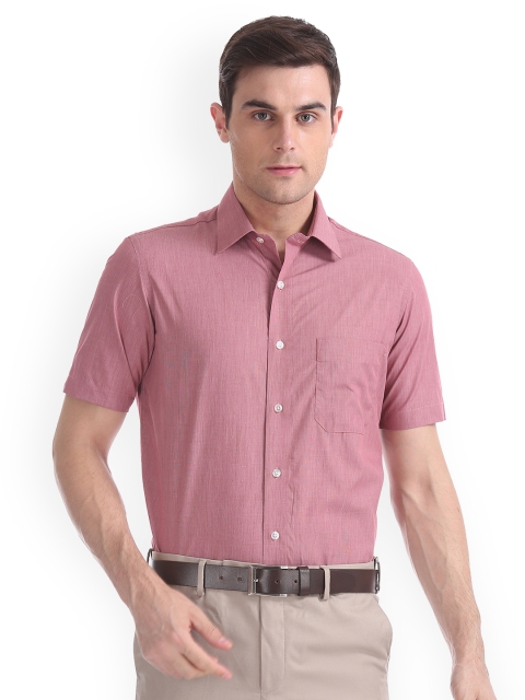 

Arrow Men Pink Regular Fit Solid Casual Shirt