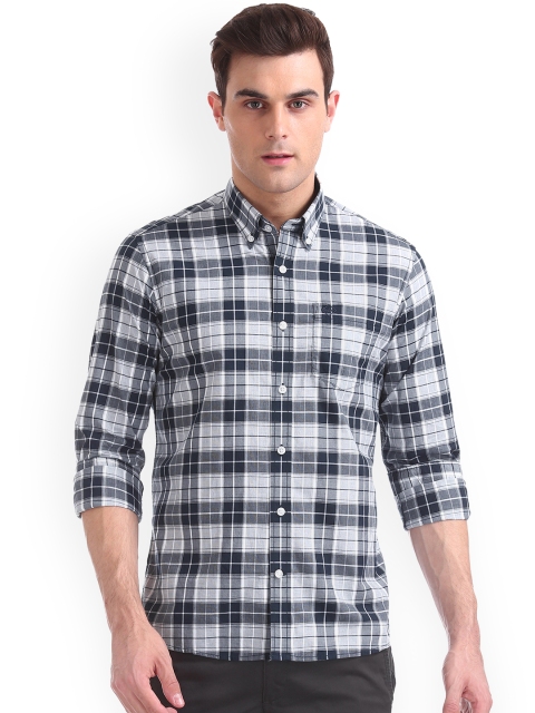 

Arrow Sport Men Navy Blue & White Slim Fit Checked Casual Shirt