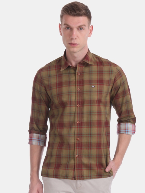 

Arrow Sport Men Brown & Maroon Tartan Checked Slim Fit Casual Shirt