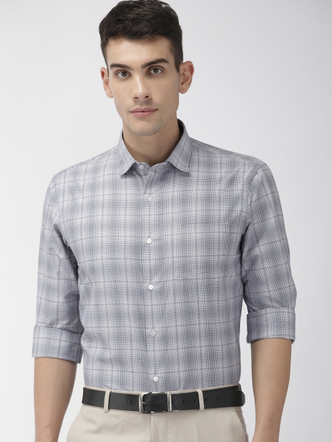 

Arrow New York Men White & Blue Slim Fit Checked Formal Shirt