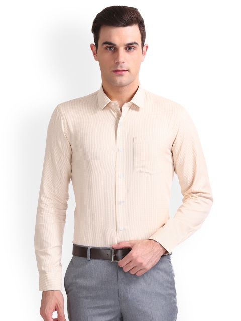 

Arrow New York Men Beige Regular Fit Checked Casual Shirt