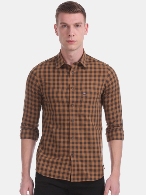 

Arrow Sport Men Brown Gingham Checked Casual Cotton Shirt