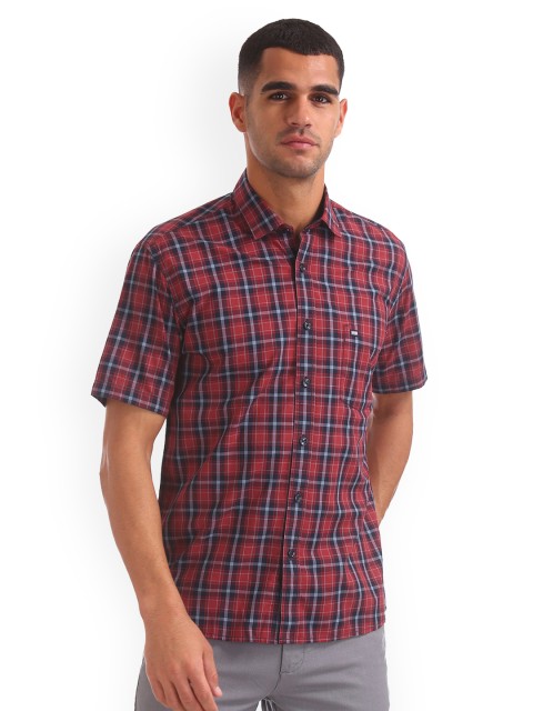 

Arrow Sport Men Red & Blue Regular Fit Checked Casual Shirt