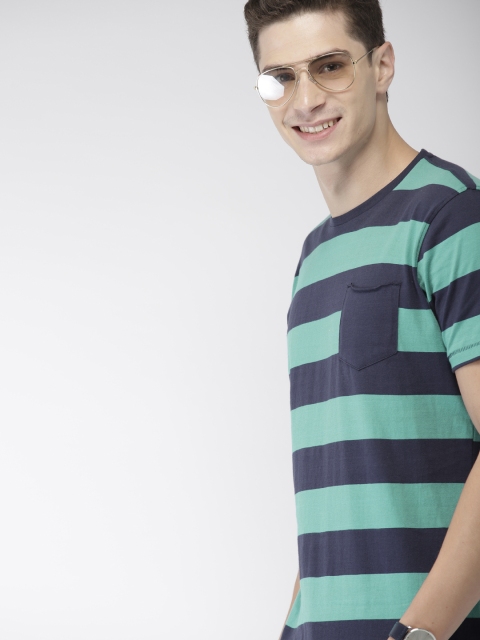 

Mast & Harbour Men Green & Navy Blue Striped Round Neck T-shirt