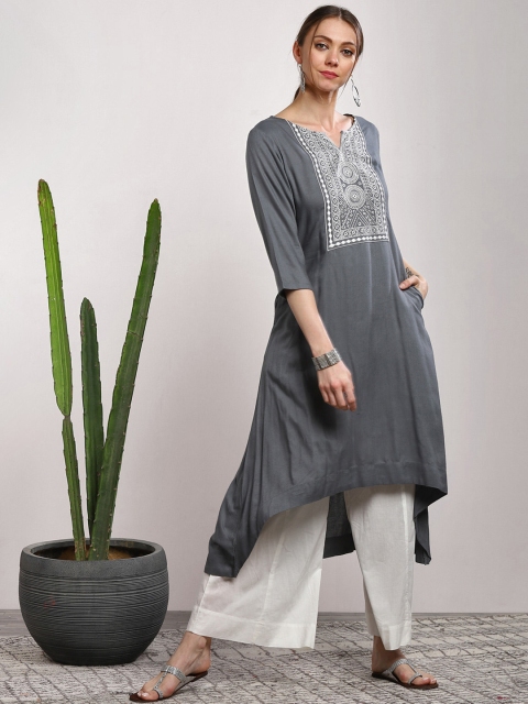 

Sangria Women Grey & White Printed Kurta with Palazzos