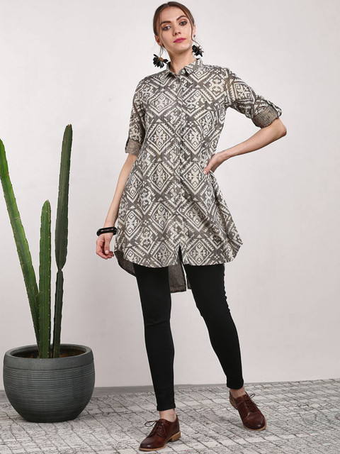 

Sangria Grey Printed Tunic