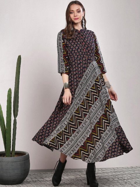 

Sangria Women Black Printed A-Line Midi Dress