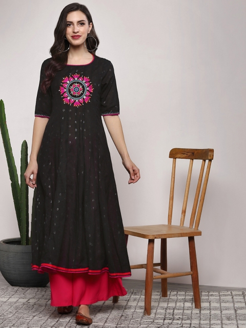 

Sangria Women Black & Pink Embroidered Anarkali Kurta