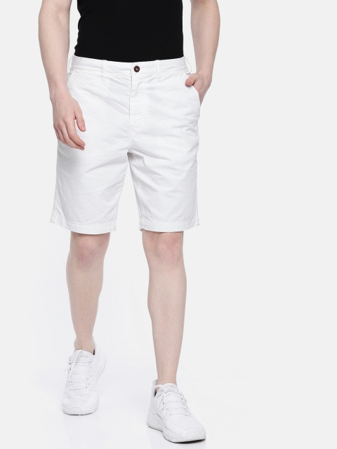 

AMERICAN EAGLE OUTFITTERS White Solid Regular Shorts