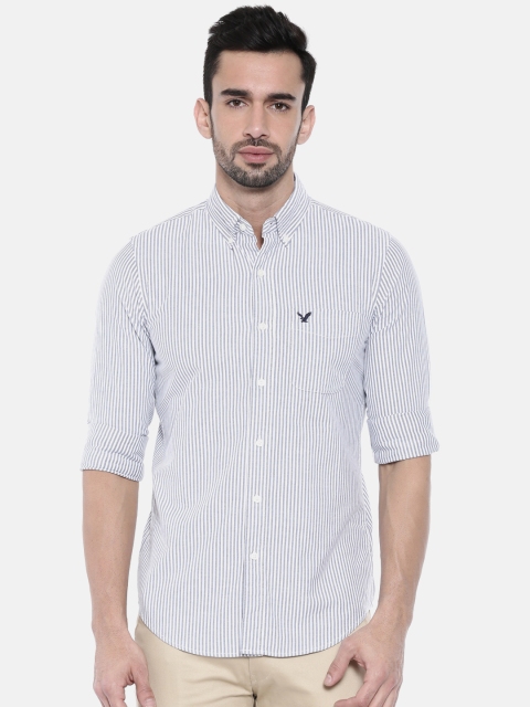 

AMERICAN EAGLE OUTFITTERS Men Off-White & Navy Blue Slim Fit Striped Casual Shirt
