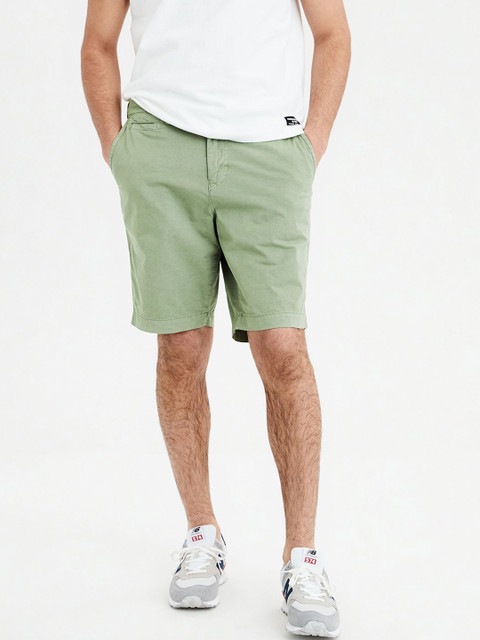 

AMERICAN EAGLE OUTFITTERS Men Green Solid Regular Fit Chino Shorts