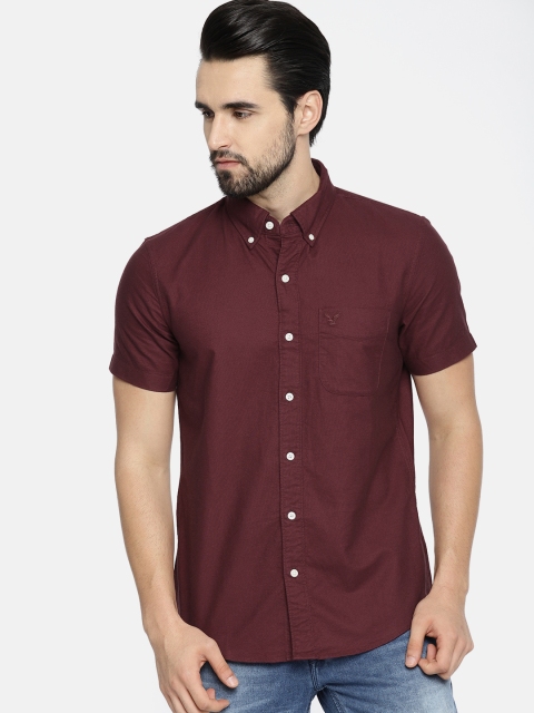 

AMERICAN EAGLE OUTFITTERS Men Burgundy Regular Fit Solid Casual Shirt