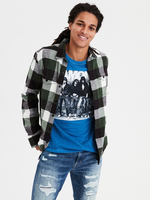 

AMERICAN EAGLE OUTFITTERS Men Green & White Regular Fit Twill Checked Casual Shirt