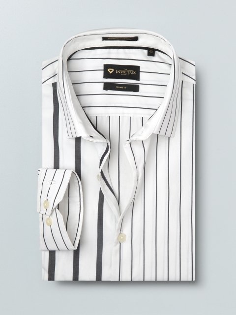 

INVICTUS Men White & Black Slim Fit Striped Casual Shirt