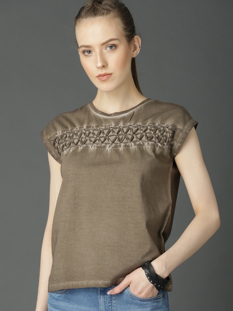 

Roadster Women Olive Green Solid Top